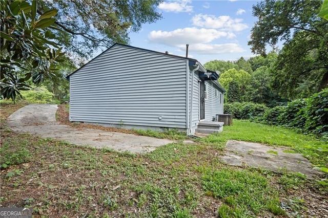 2436 Clarissa Drive NW, Atlanta, GA 30318