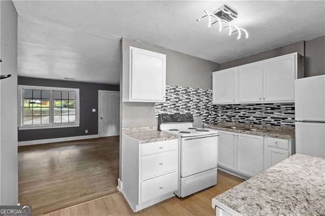 2436 Clarissa Drive NW, Atlanta, GA 30318
