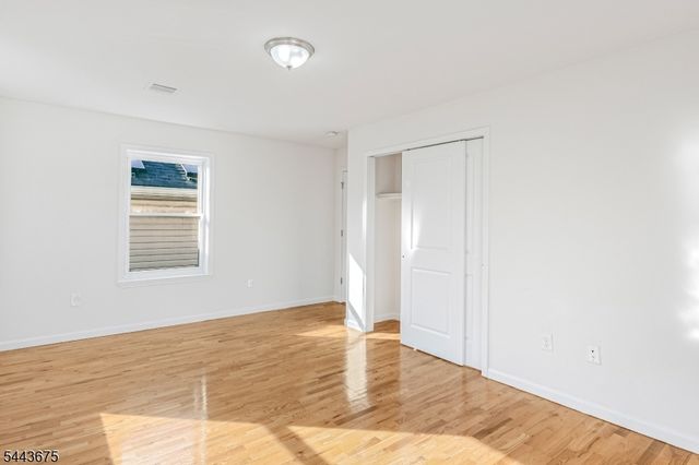 326 Magnolia Ave, Elizabeth City, NJ 07206