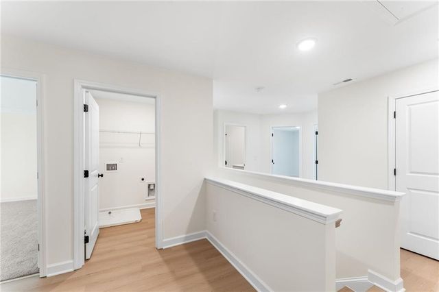 660 Sunstone Lane, Lawrenceville, GA 30043