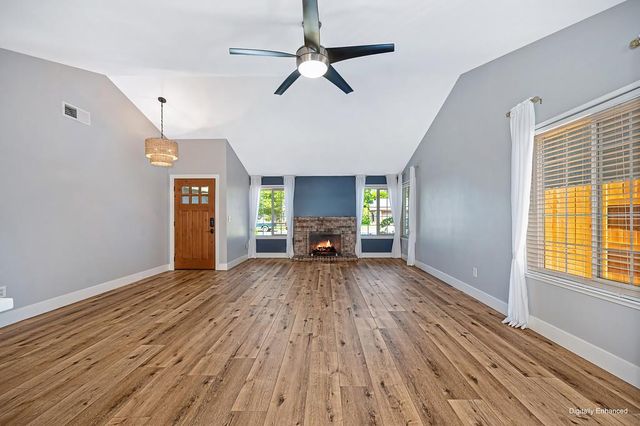 8940 Castle Park Dr., Elk Grove, CA 95624