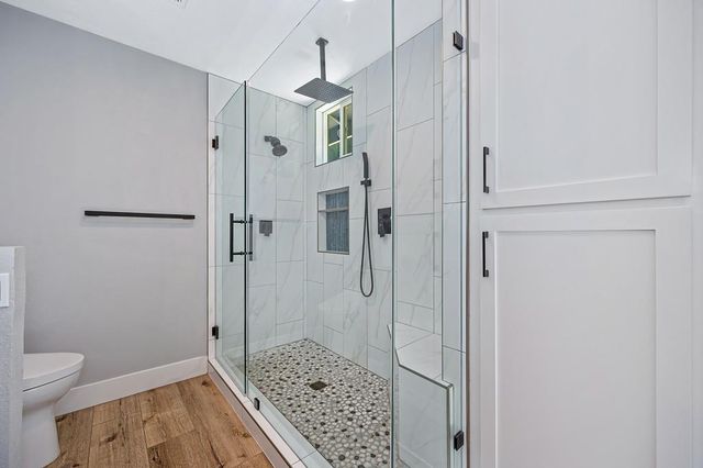 8940 Castle Park Dr., Elk Grove, CA 95624