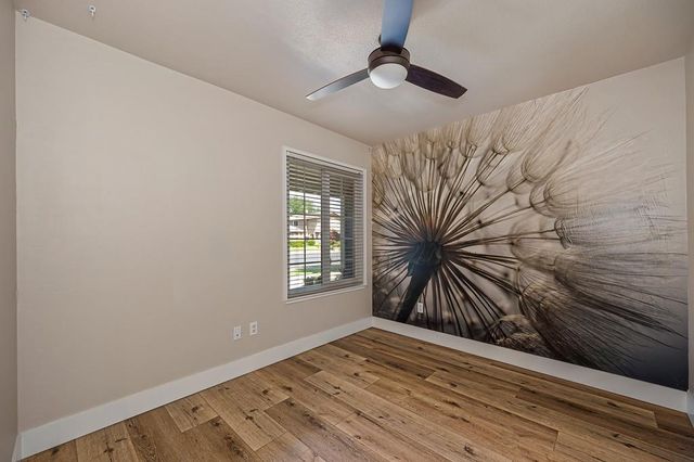 8940 Castle Park Dr., Elk Grove, CA 95624