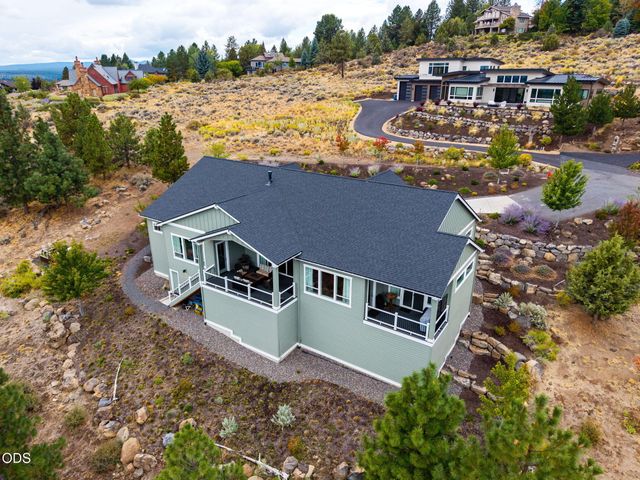 2378 NW Wyeth Place, Bend, OR 97703