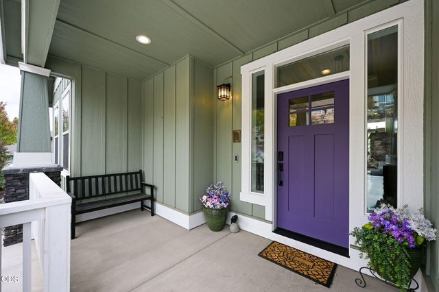 2378 NW Wyeth Place, Bend, OR 97703