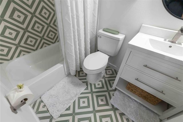 4653 SABAL KEY DRIVE, Bradenton, FL 34203