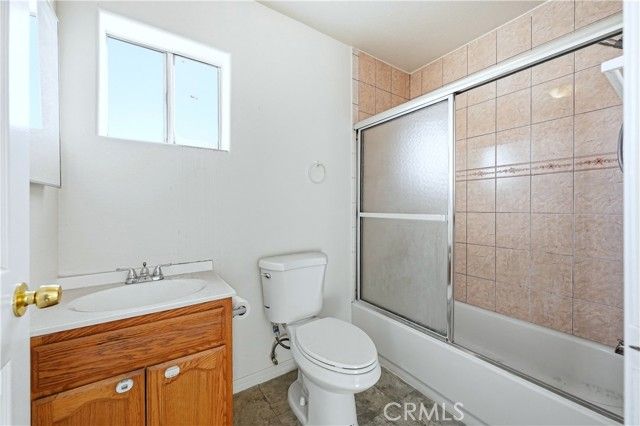 10929 Compton Avenue, Los Angeles, CA 90059