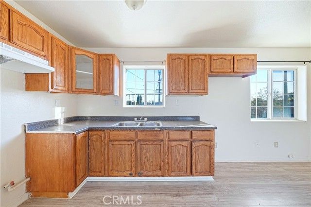 10929 Compton Avenue, Los Angeles, CA 90059