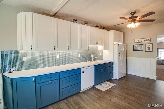 944 Albers Lane, Bethalto, IL 62010