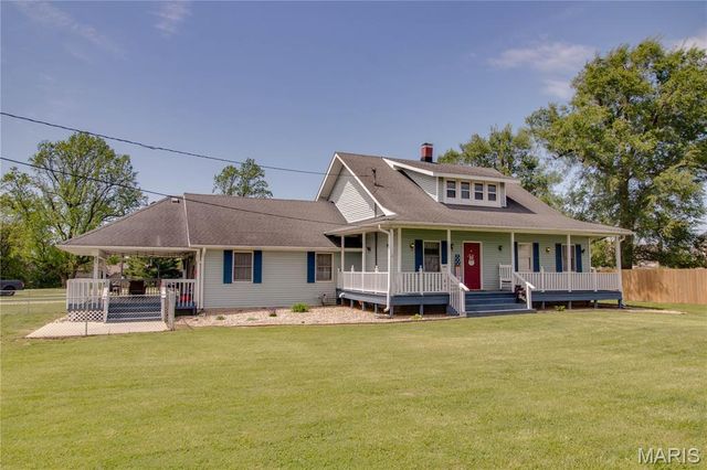944 Albers Lane, Bethalto, IL 62010