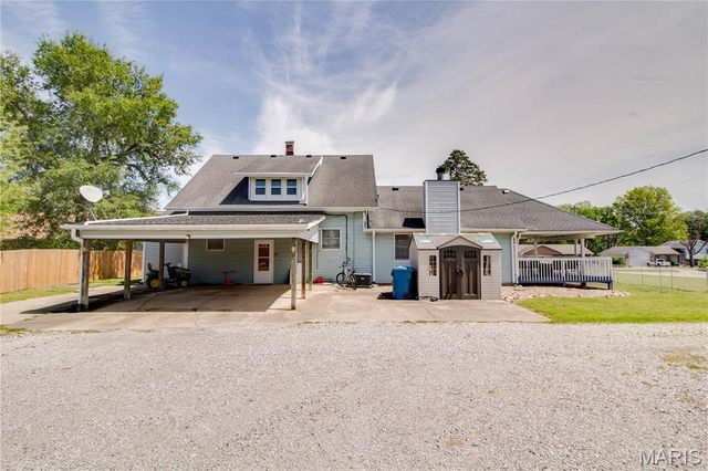 944 Albers Lane, Bethalto, IL 62010