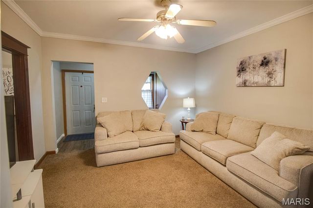 944 Albers Lane, Bethalto, IL 62010