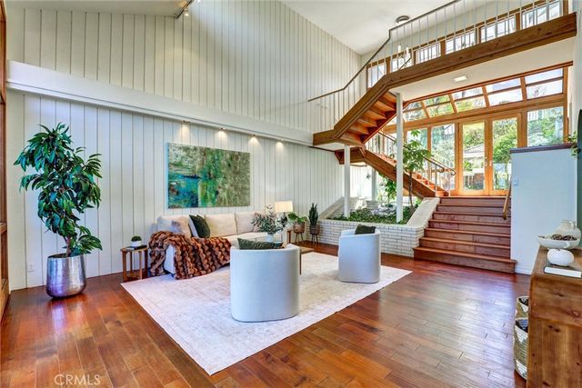 1 Saint Tropez, Newport Beach, CA 92660