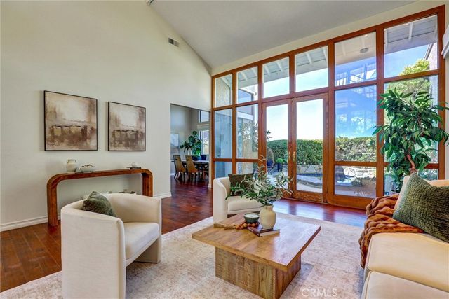 1 Saint Tropez, Newport Beach, CA 92660