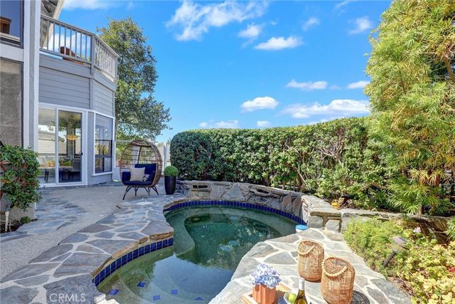 1 Saint Tropez, Newport Beach, CA 92660