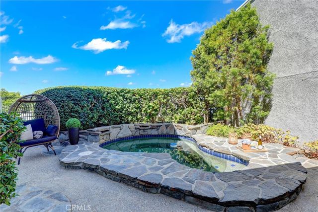 1 Saint Tropez, Newport Beach, CA 92660