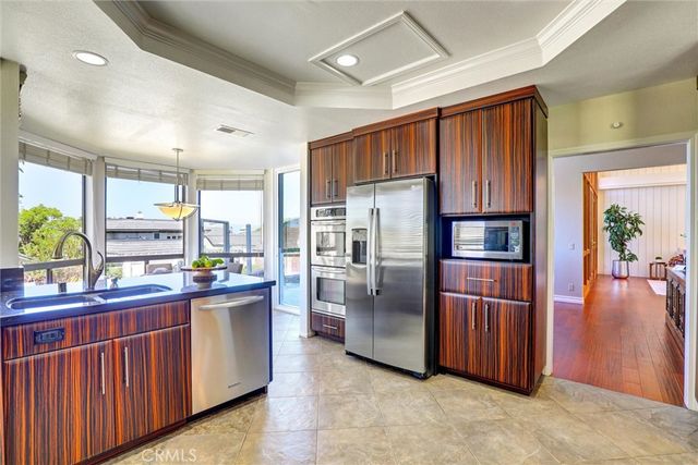 1 Saint Tropez, Newport Beach, CA 92660