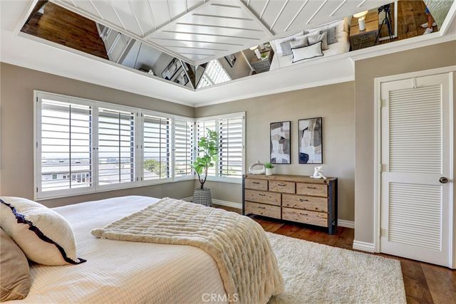 1 Saint Tropez, Newport Beach, CA 92660