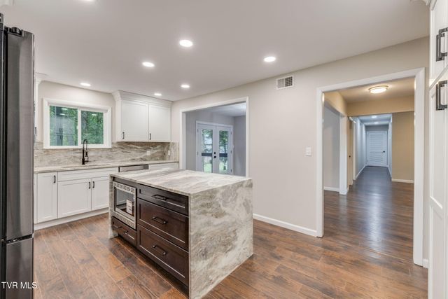 1108 Skyline Drive, Johnson City, TN 37604