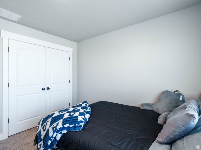 712 N BANNER DR, Saratoga Springs, UT 84045