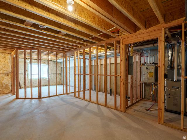 712 N BANNER DR, Saratoga Springs, UT 84045
