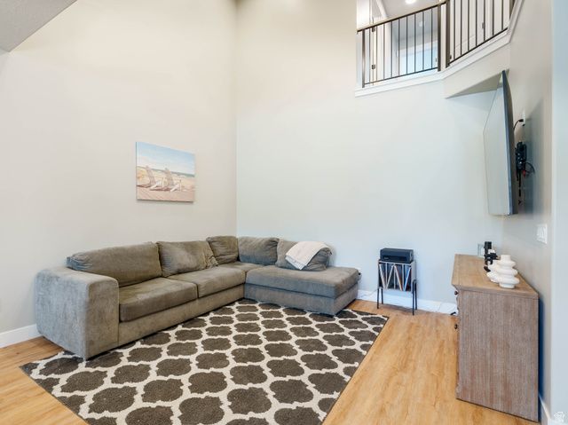 712 N BANNER DR, Saratoga Springs, UT 84045