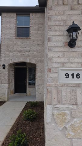 916 LOST MINE Trail, Little Elm, TX 75068