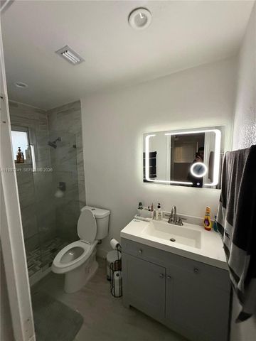 502 NE 163rd St, Miami, FL 33162