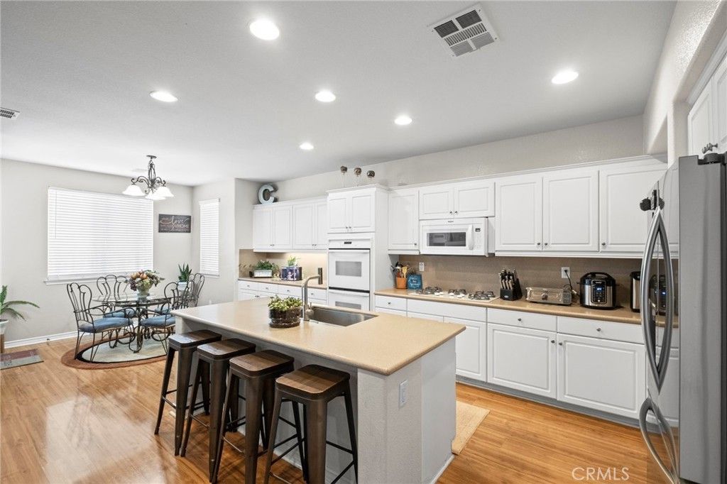 31534 Borega, Murrieta, CA 92563 — photo 4