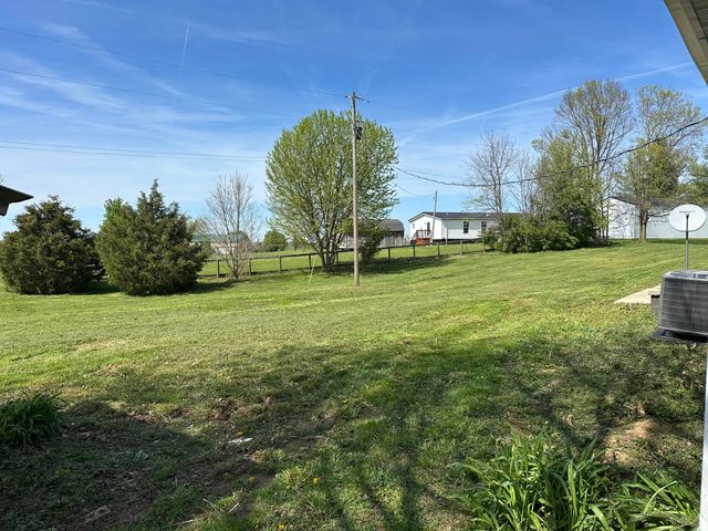140 Historic Lane, Cynthiana, KY 41031