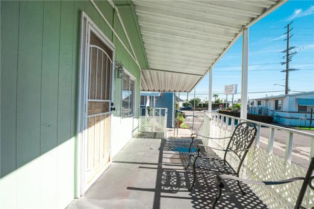 17705 S Western Unit 118, Gardena, CA 90248