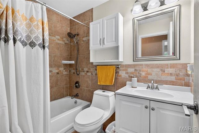 3846 Jeff Drive, St Charles, MO 63304