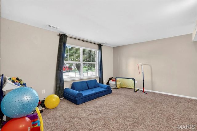 3846 Jeff Drive, St Charles, MO 63304