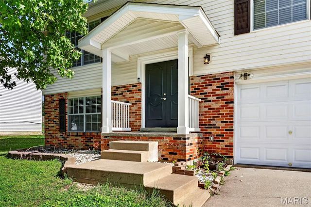 3846 Jeff Drive, St Charles, MO 63304