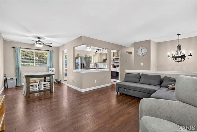 3846 Jeff Drive, St Charles, MO 63304