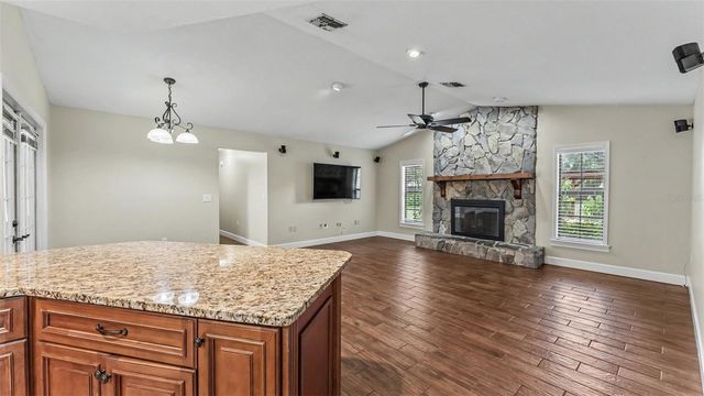 1428 N TIMBERIDGE LOOP, Lakeland, FL 33809