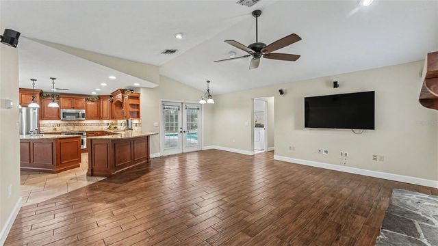 1428 N TIMBERIDGE LOOP, Lakeland, FL 33809