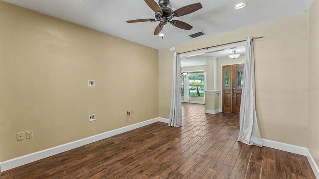 1428 N TIMBERIDGE LOOP, Lakeland, FL 33809