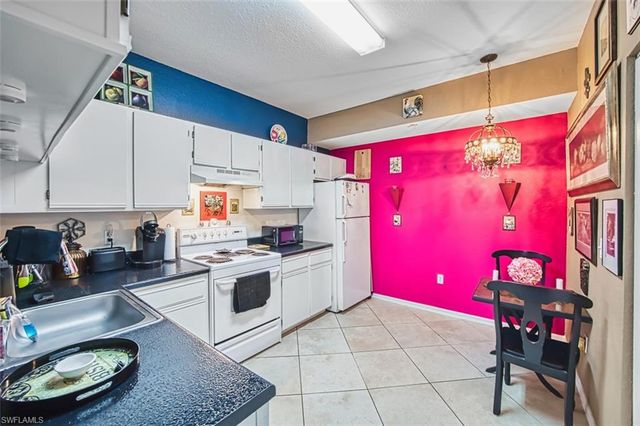 6461 Aragon WAY # 208, Fort Myers, FL 33966