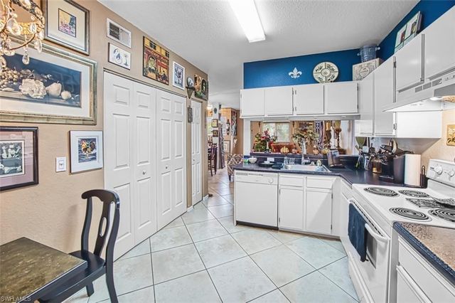 6461 Aragon WAY # 208, Fort Myers, FL 33966