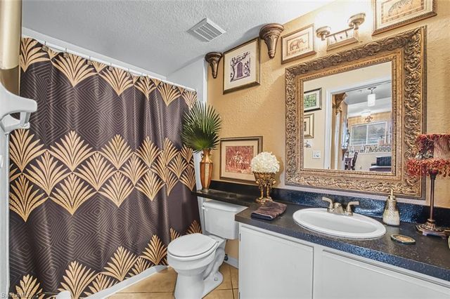 6461 Aragon WAY # 208, Fort Myers, FL 33966