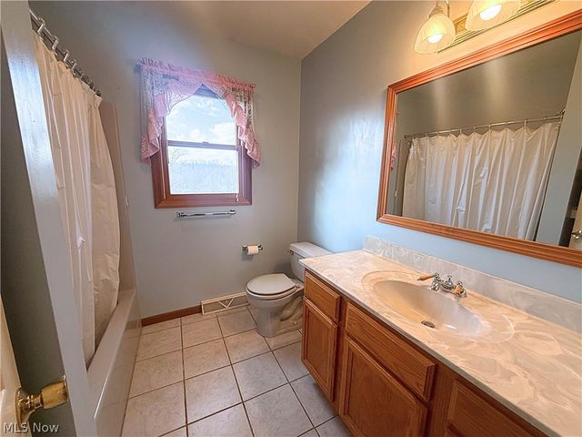 6948 Meander Reserve Court, Canfield, OH 44406