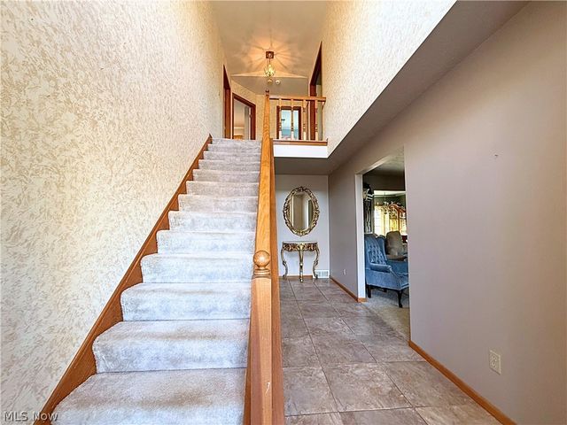 6948 Meander Reserve Court, Canfield, OH 44406