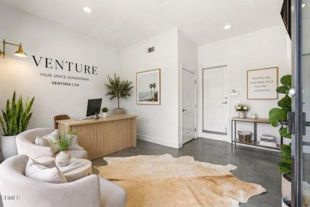797 E Santa Clara Street, Ventura, CA 93001