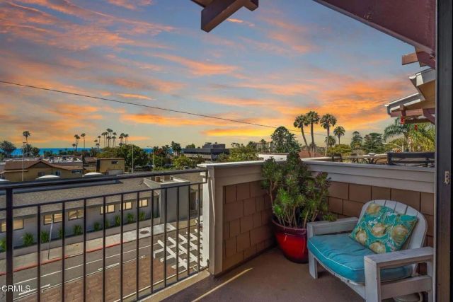 797 E Santa Clara Street, Ventura, CA 93001