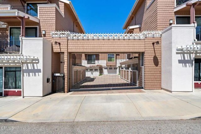 797 E Santa Clara Street, Ventura, CA 93001