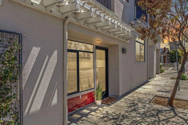 797 E Santa Clara Street, Ventura, CA 93001