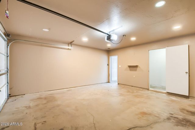 4648 E ALTA VISTA Road, Phoenix, AZ 85042