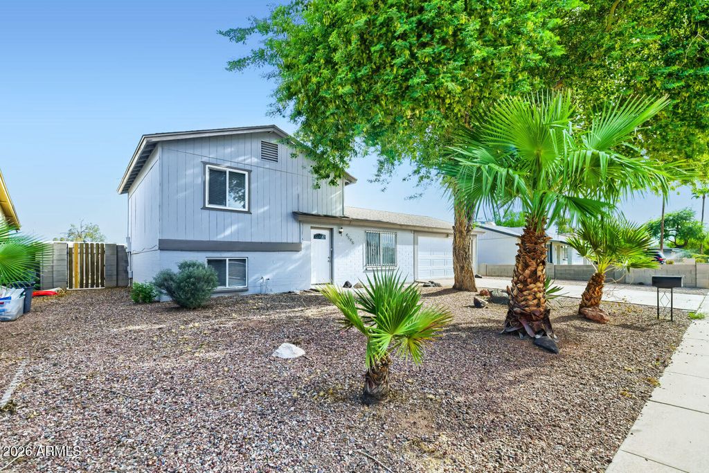 4648 E ALTA VISTA Road, Phoenix, AZ 85042 — photo 3