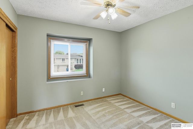 7716 S 71st Avenue, La Vista, NE 68128